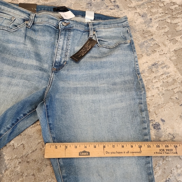 Banana Republic 18 Tall Bootcut Jeans Stretch Denim Lightwash Plus Size 34T NWT - Picture 7 of 15